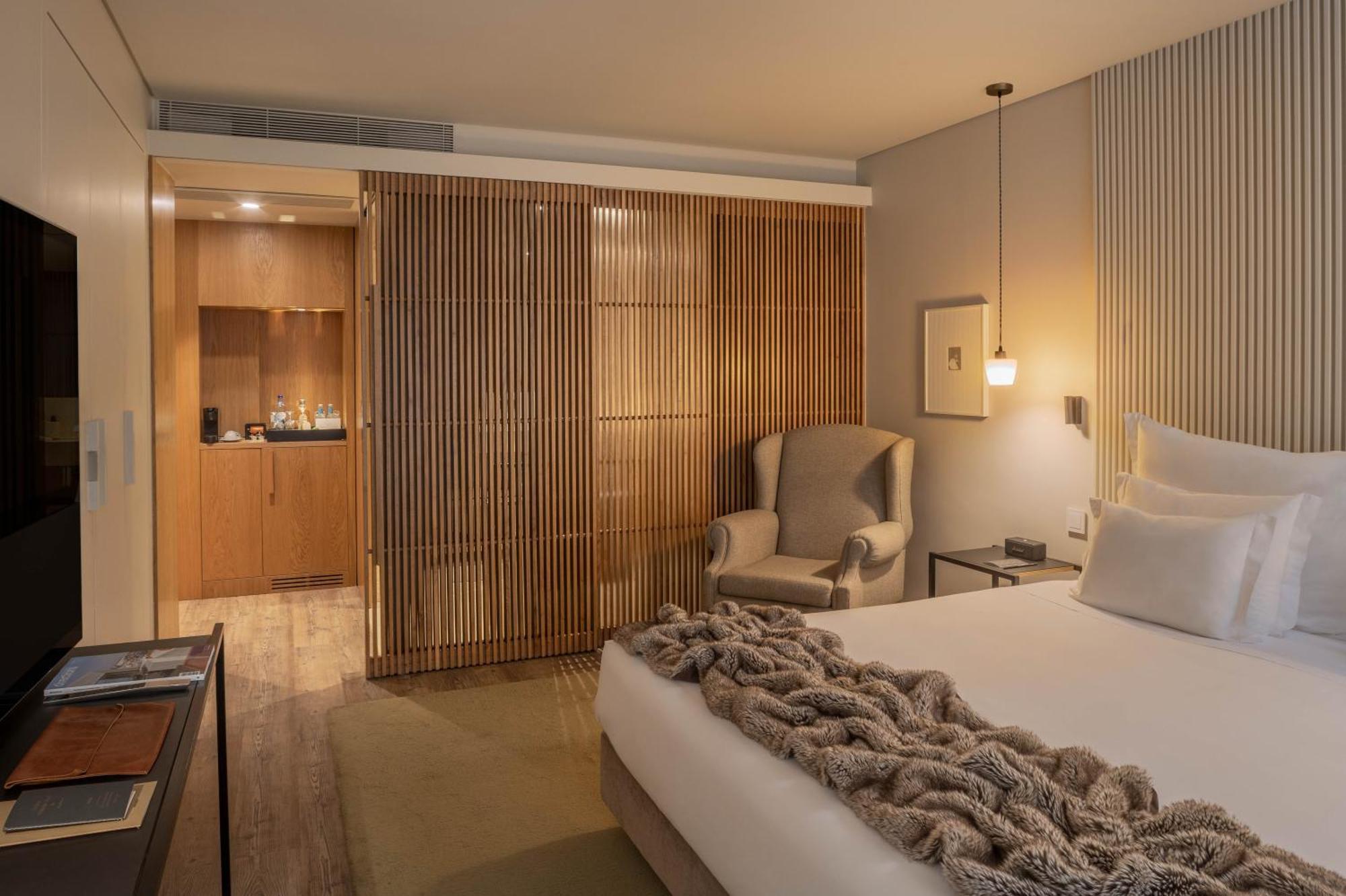 Memmo Principe Real, A Member Of Design Hotels Lisbon Bagian luar foto